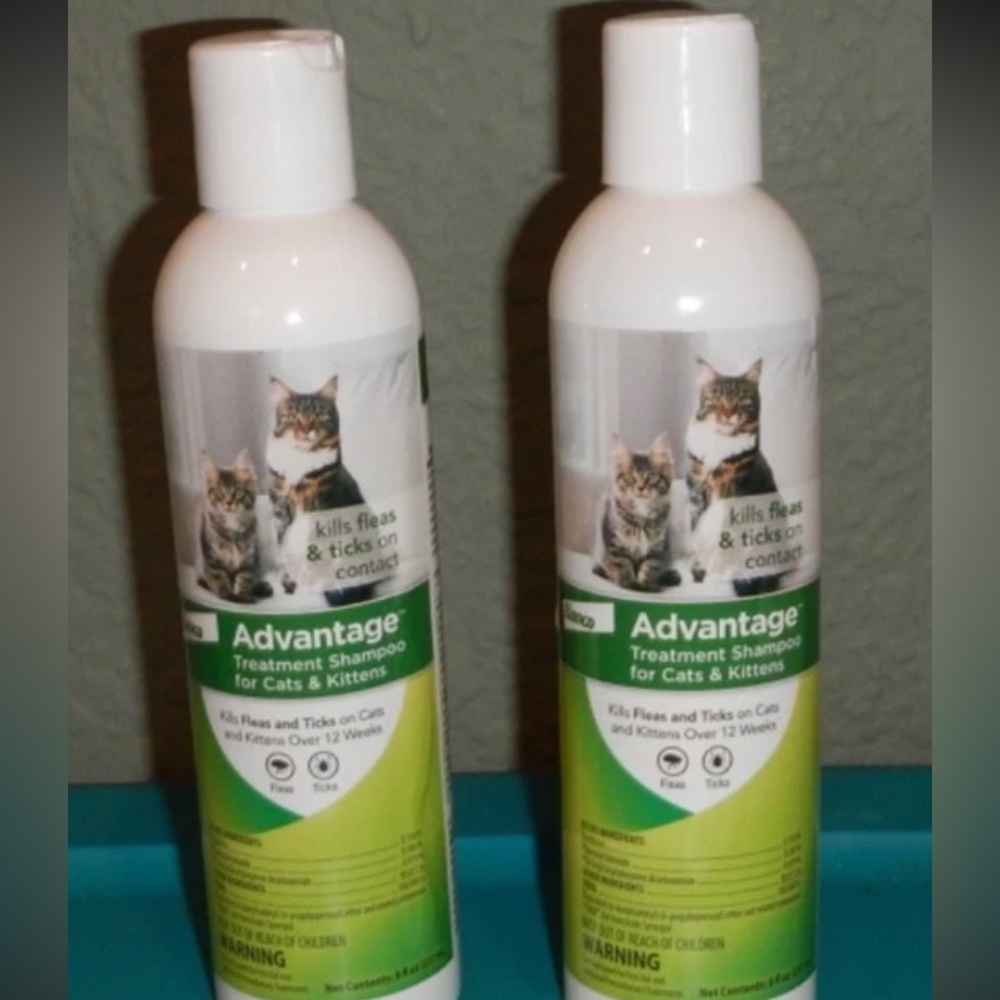 Advantage Treatment shampoo for cats & kittens 8 fl oz ~ LOT OF 2